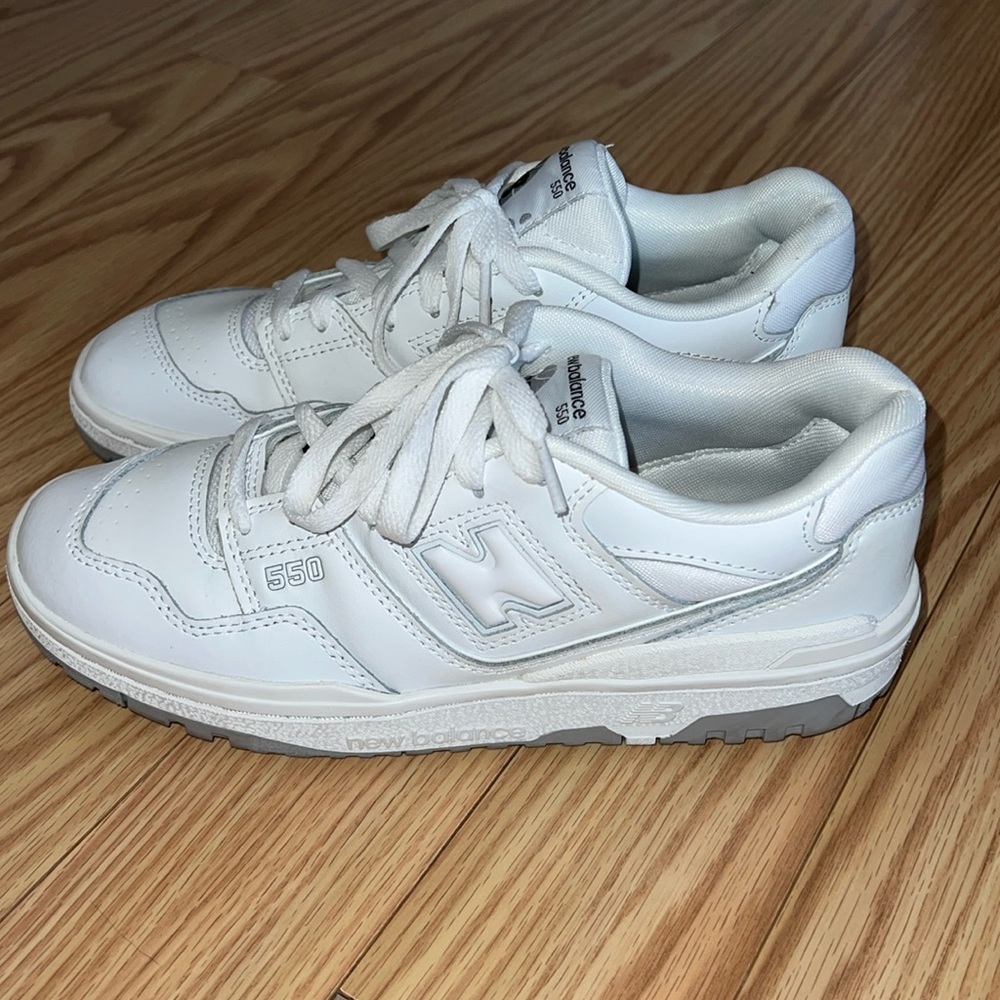 New Balance 550